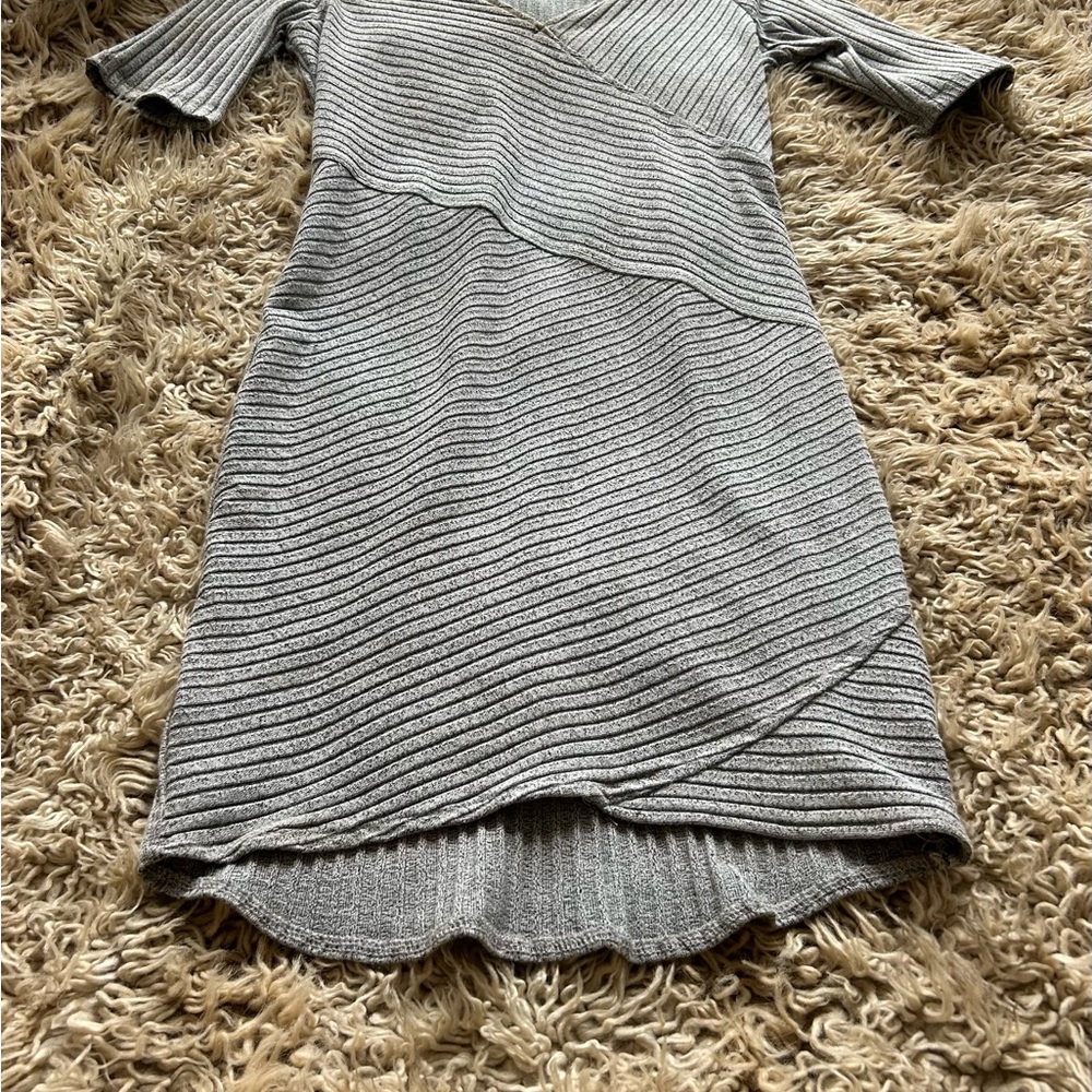 Candie's Heather Gray Knit Top